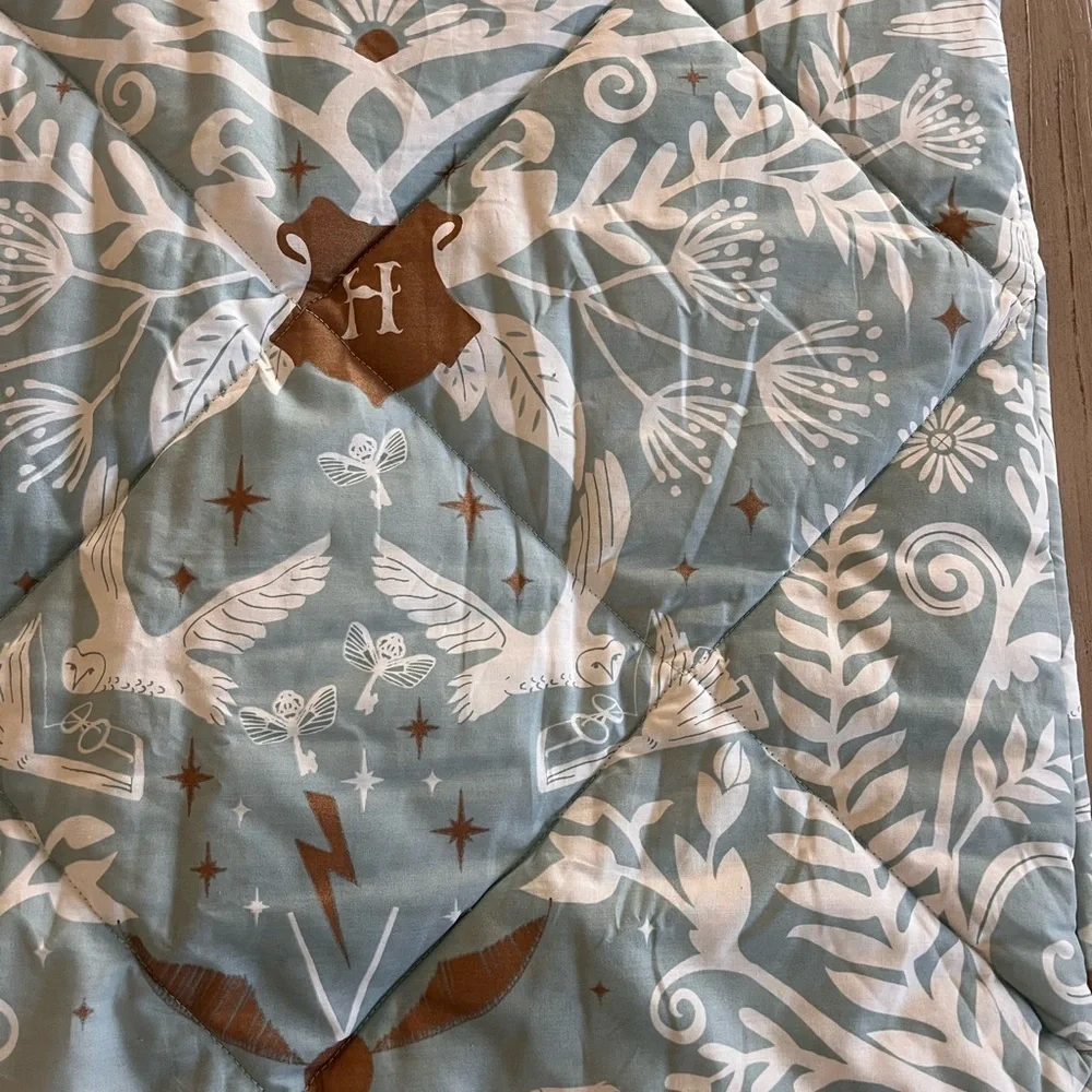 Pottery barn teen Harry Potter magical damask Quilted Euro pillow cover 26 x 26”
